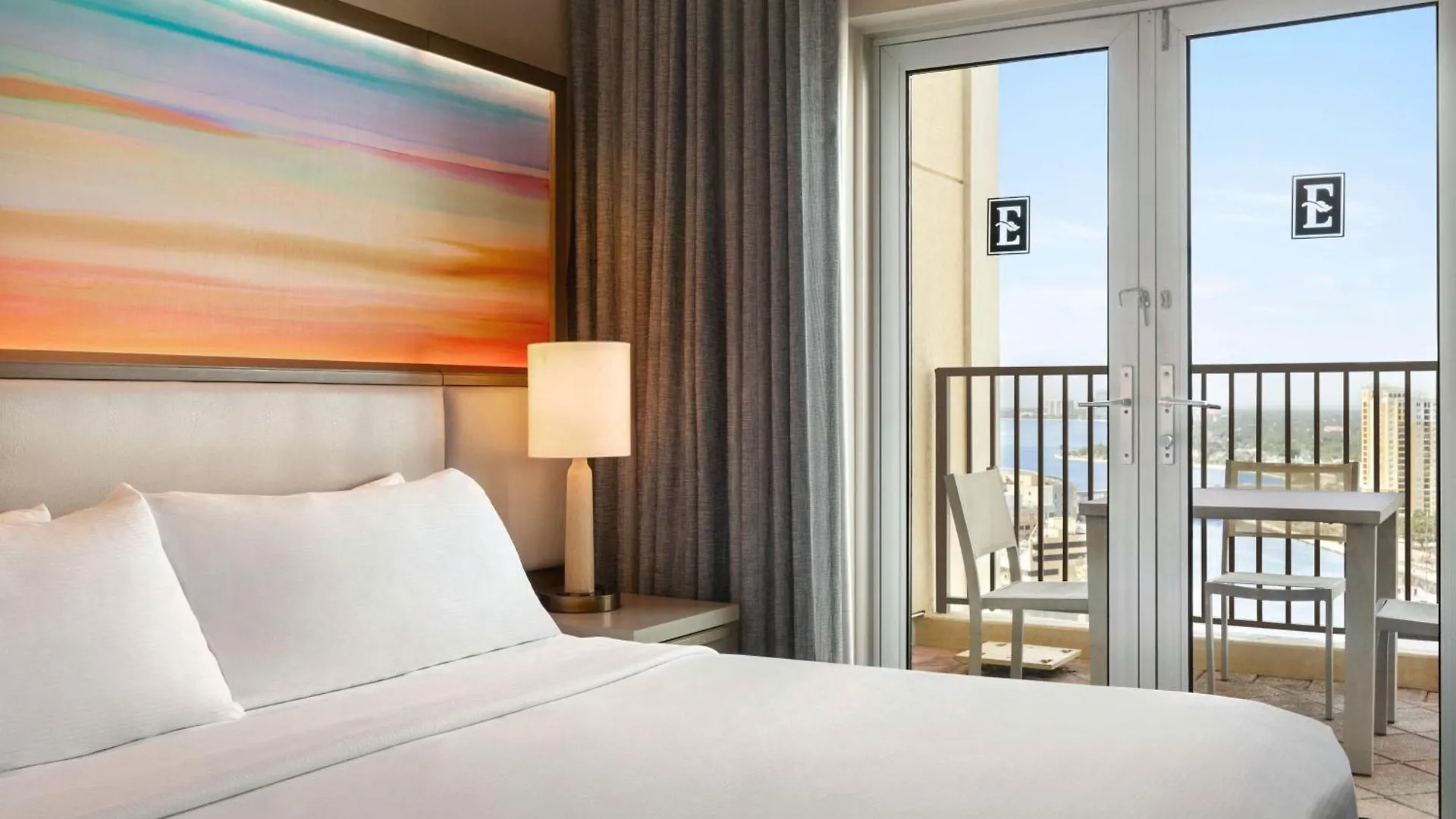 Hotel Embassy Suites By Hilton Tampa Downtown Convention Center