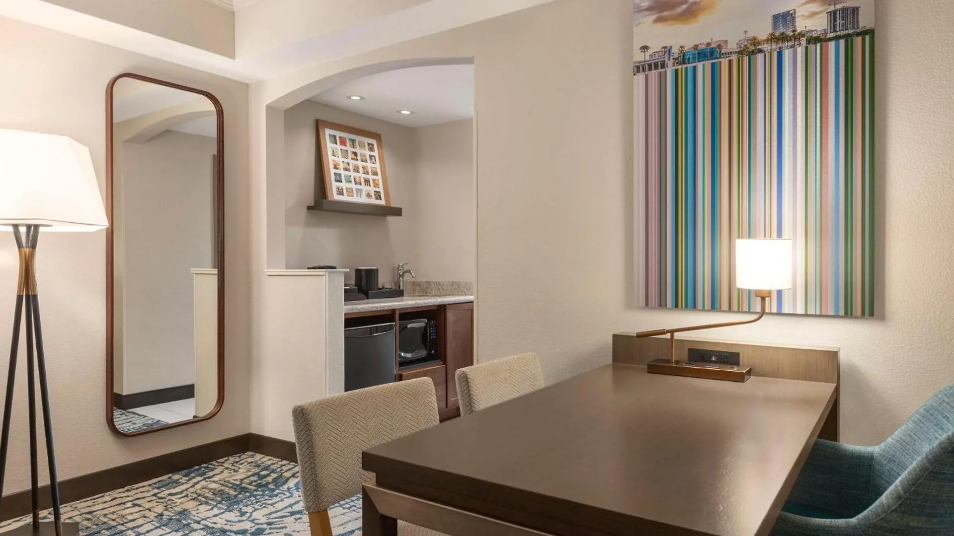 Hotel Embassy Suites By Hilton Tampa Downtown Convention Center