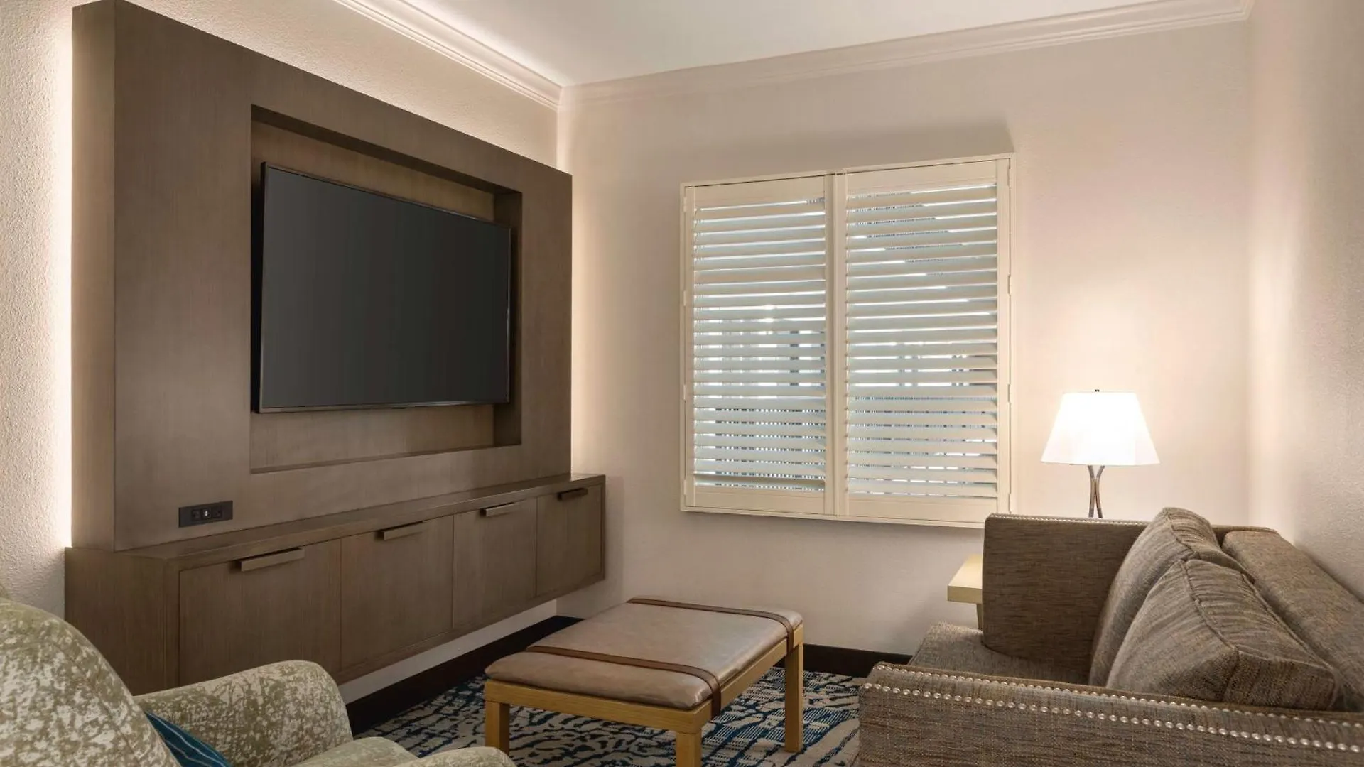 Embassy Suites By Hilton Tampa Downtown Convention Center 4*,