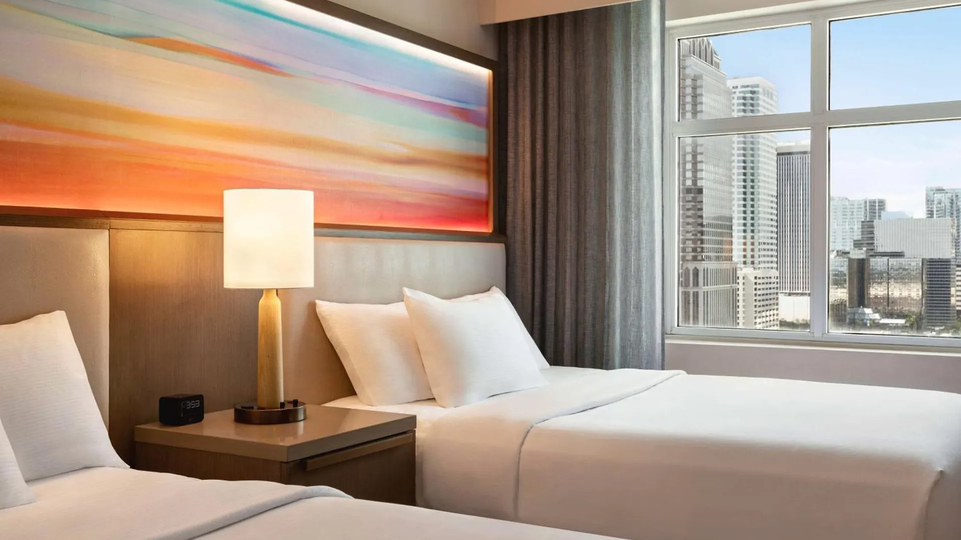 Hotel Embassy Suites By Hilton Tampa Downtown Convention Center
