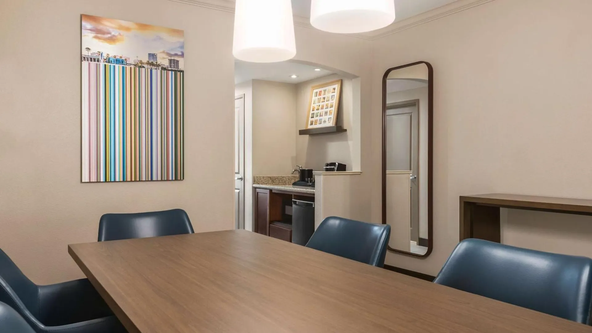 **** Hotel Embassy Suites By Hilton Tampa Downtown Convention Center USA