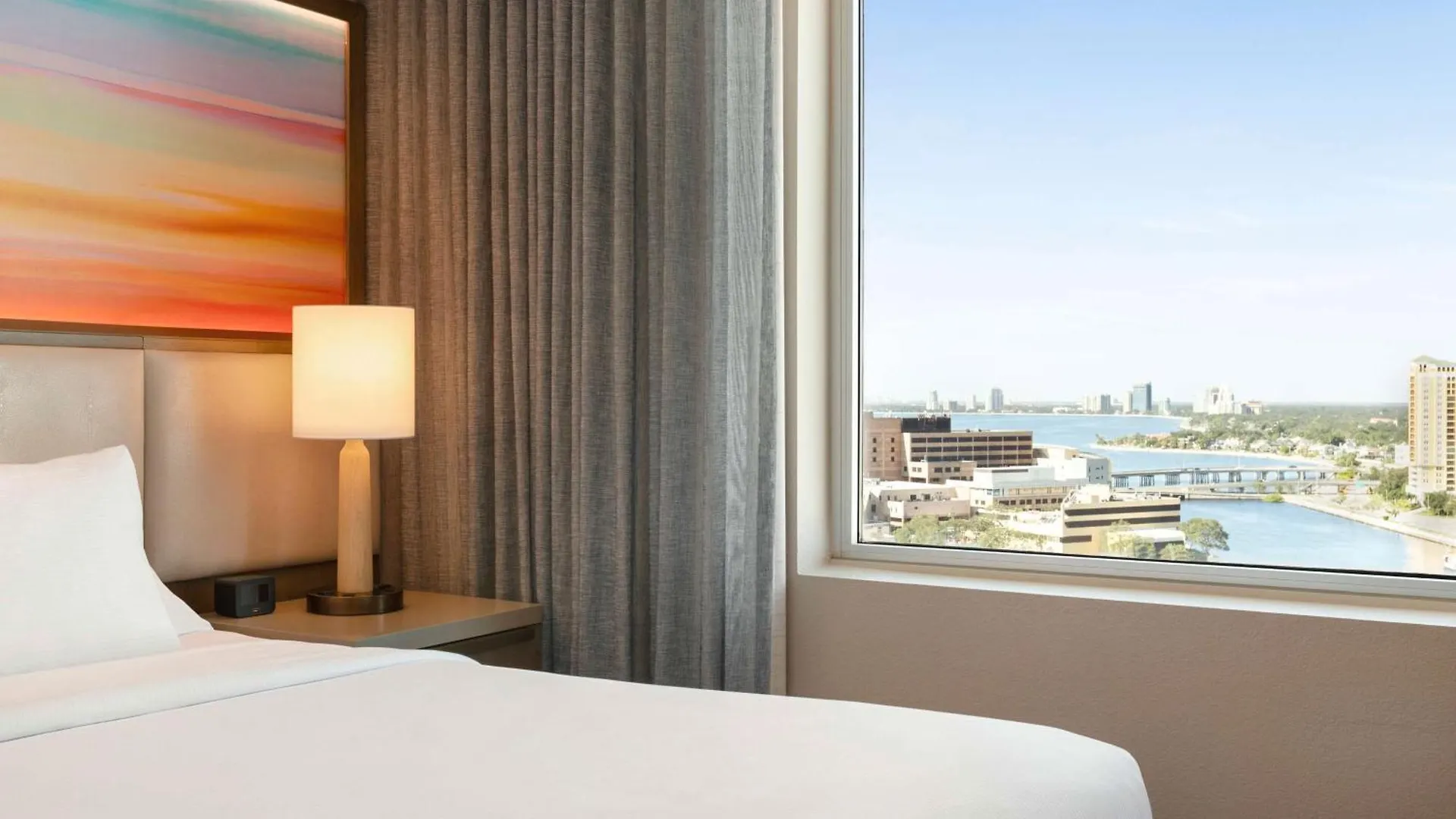 Hotel Embassy Suites By Hilton Tampa Downtown Convention Center