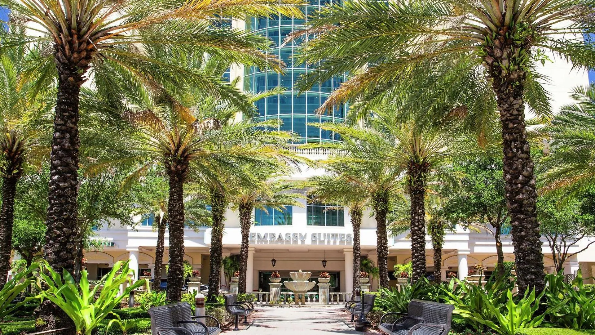 Hotel Embassy Suites By Hilton Tampa Downtown Convention Center